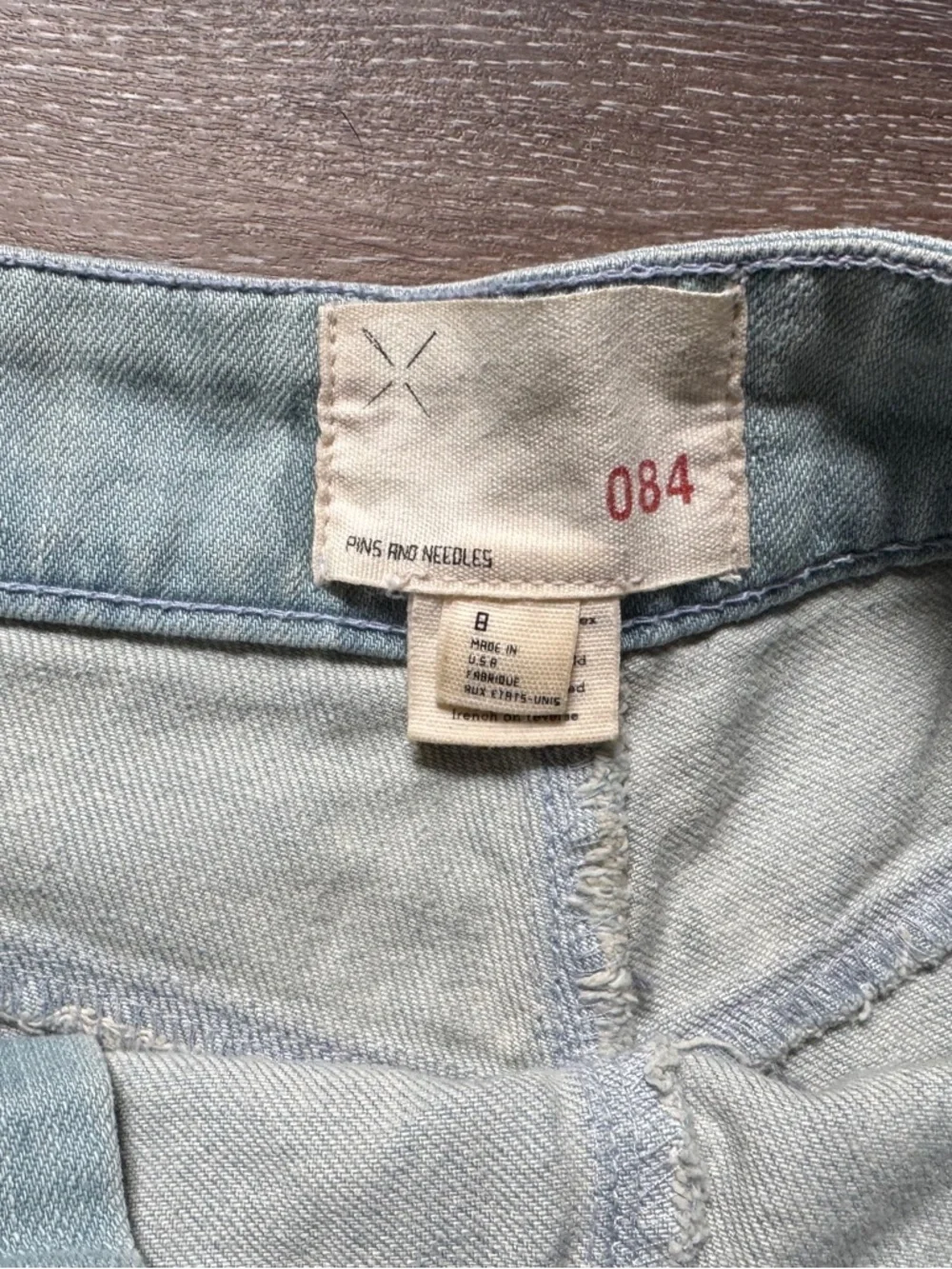 Anthropologie Light Wash Denim Shorts Size 8 Double Buttons Pockets - Picture 5 of 6